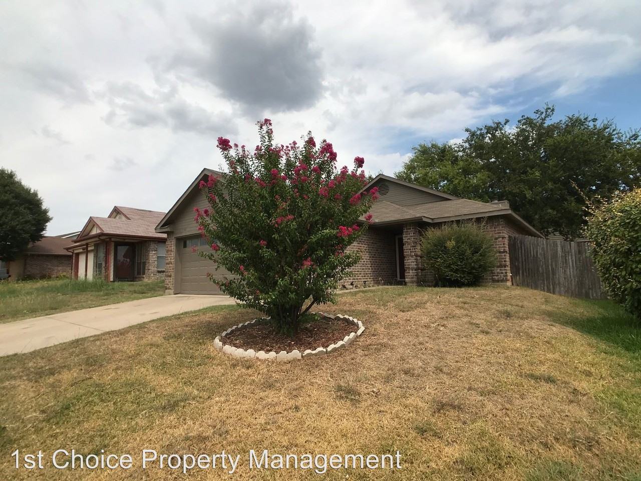 6740 Windwillow Dr - Photo 2 of 21