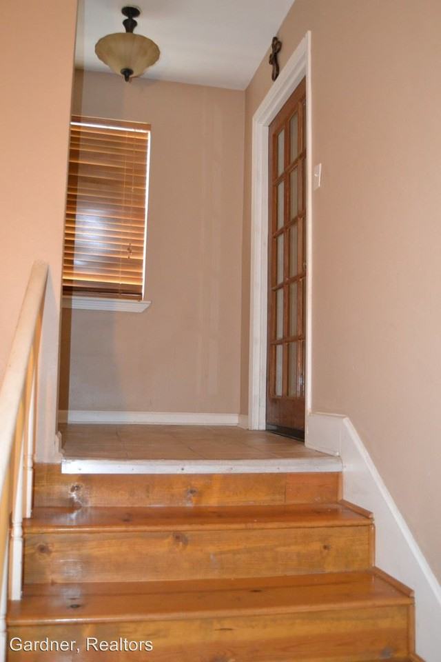 4859 Francis Dr. - Photo 3 of 21