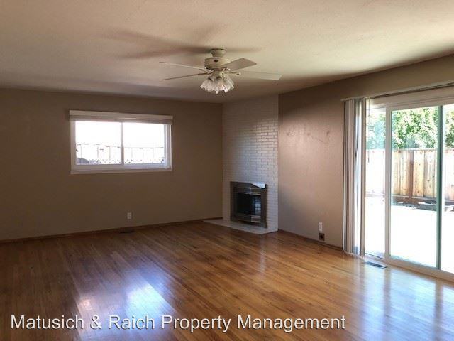 1974 Kirby Way - Photo 2 of 8