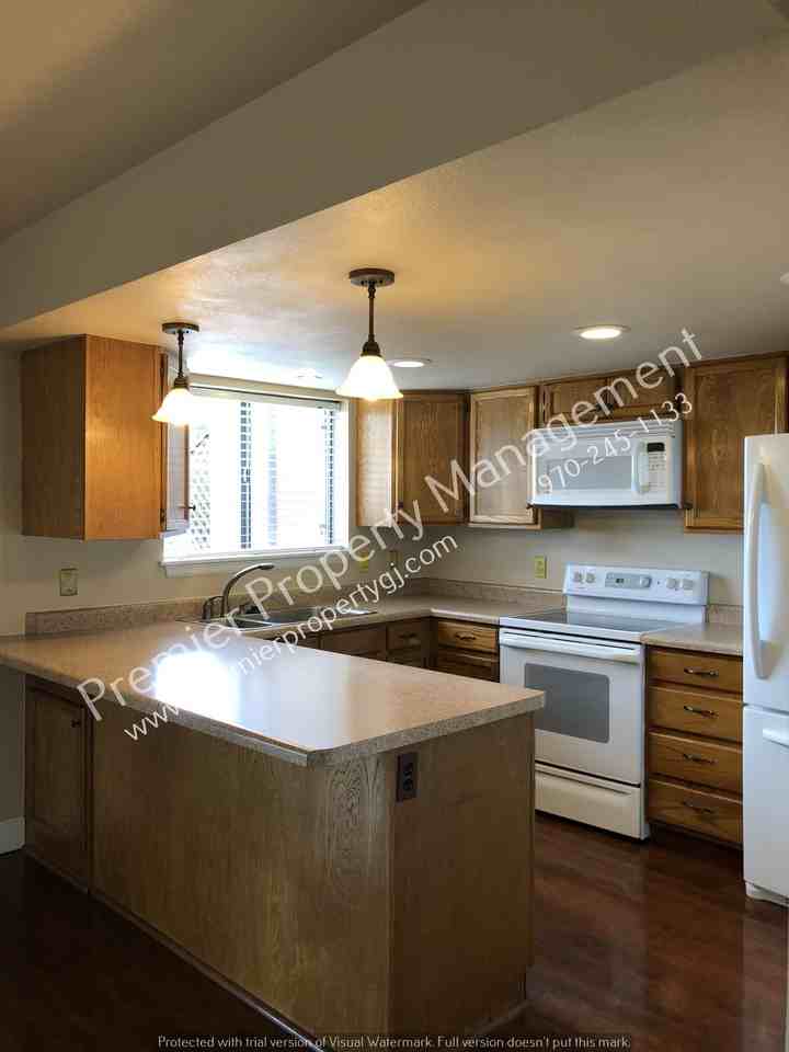 2835 Grand Falls Cir #5 - Photo 2 of 21