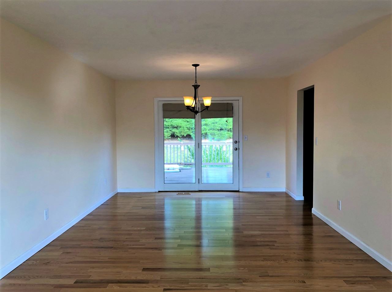 109 Hidden Valley Ests - Photo 3 of 21