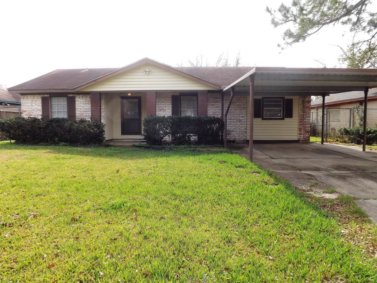 7219 Wren Cir - Photo 2 of 21