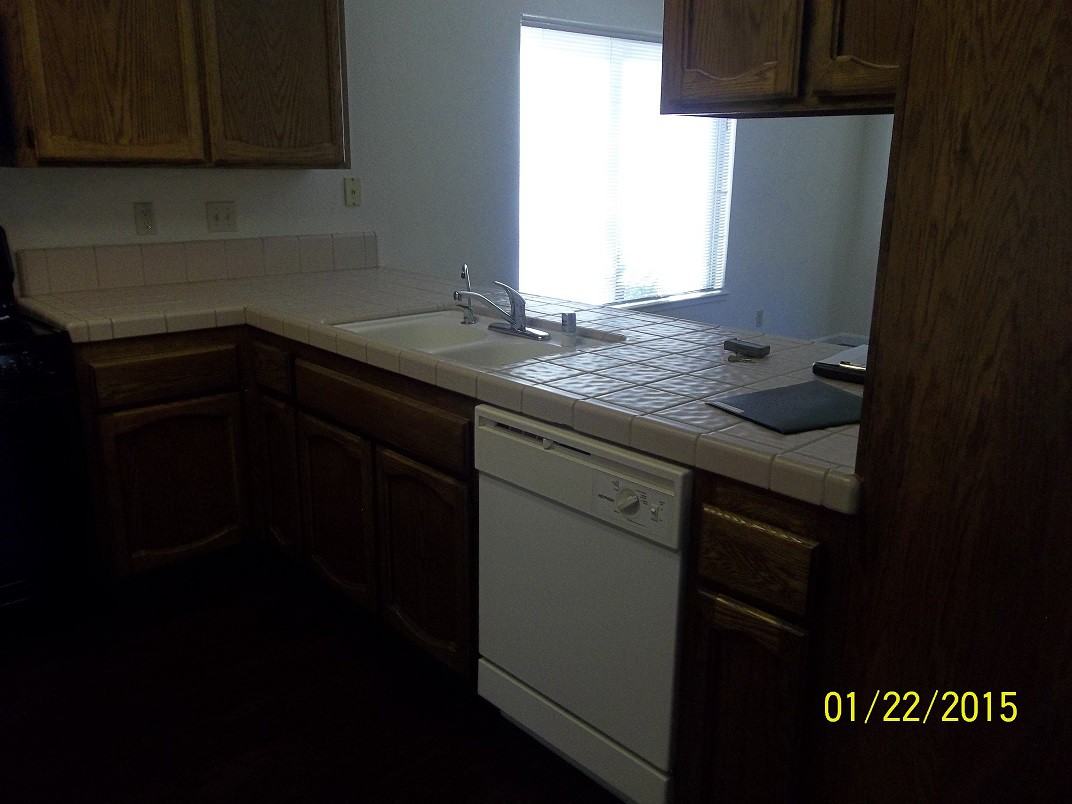 8124 Pinefield Dr - Photo 3 of 17