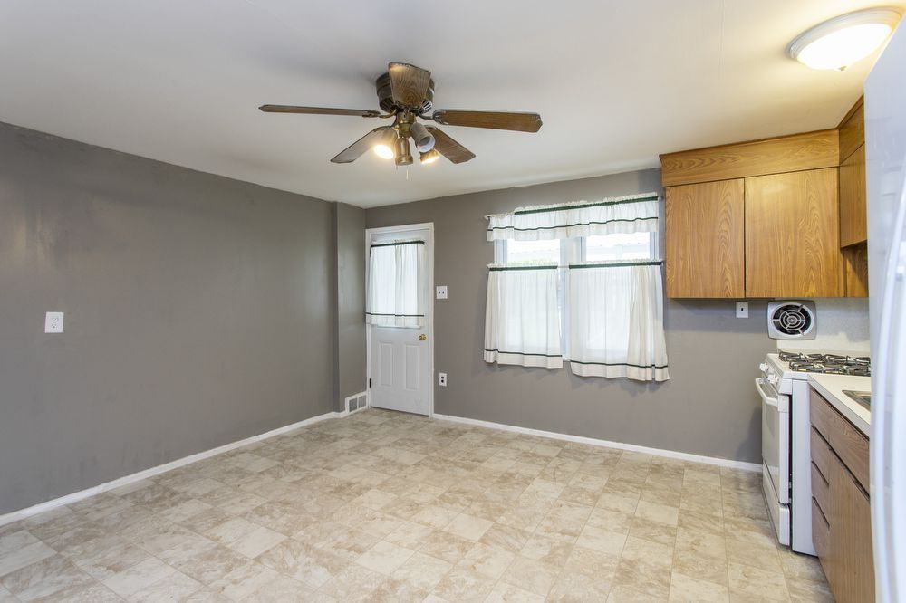 609 Dekalb Street - Photo 2 of 21