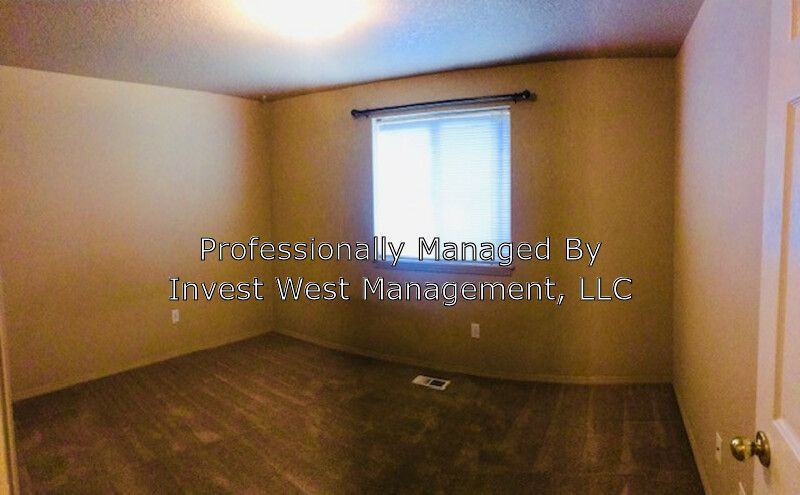 15307 Ne 13th Circle - Photo 2 of 19