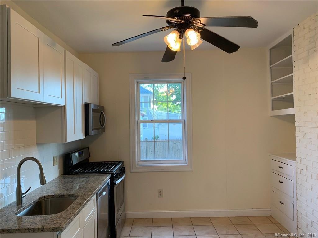 17 Darina Place - Photo 3 of 19