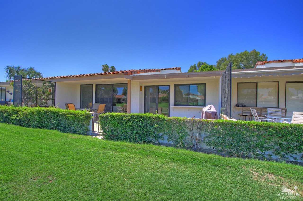 119 Torremolinos Drive - Photo 3 of 39