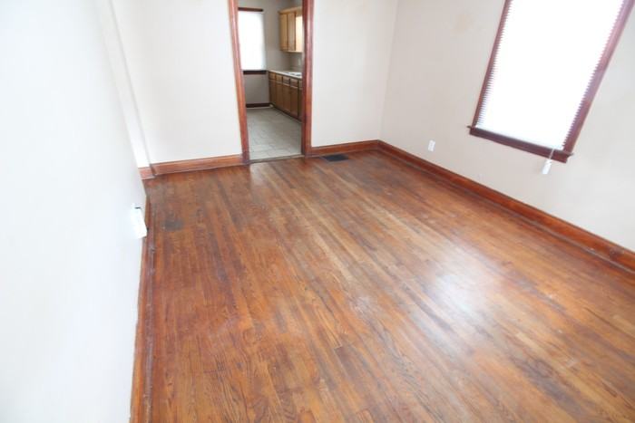 103 West Garrett Street - Photo 2 of 6