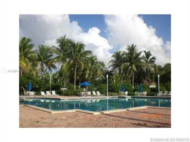 995 NW 168th Ave - Photo 3 of 6