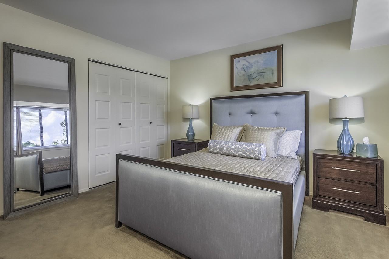 River's Bend Apartments - Photo 6 of 9