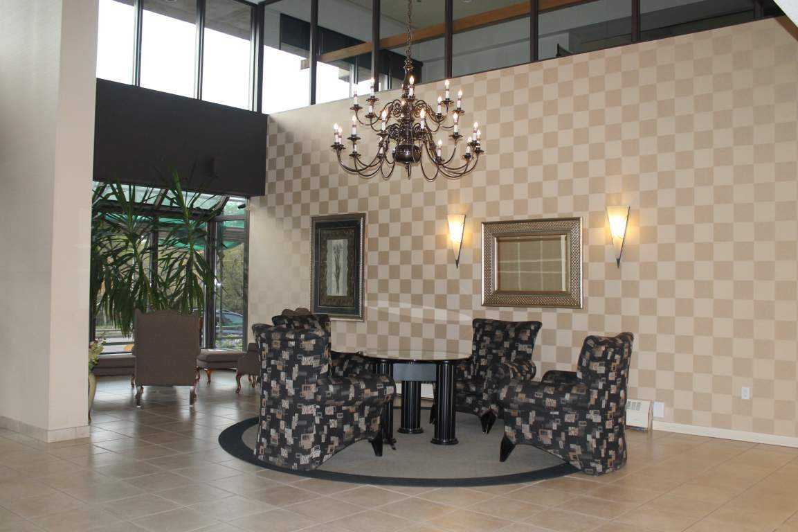 9929 Saskatchewan Drive NW Apartments 9929 Apartment Building