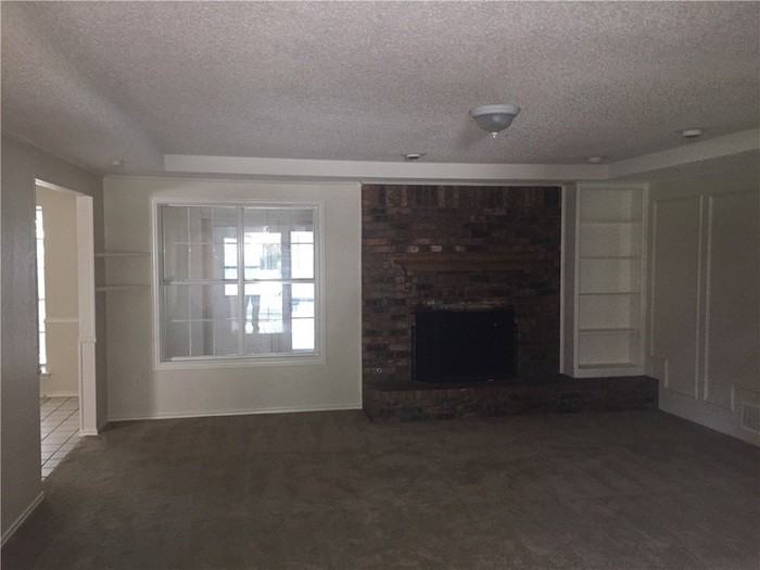 942 Shell Lane - Photo 3 of 16