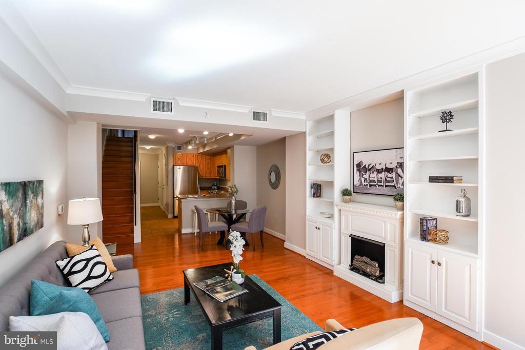 616 E St Nw 656 - Photo 2 of 27