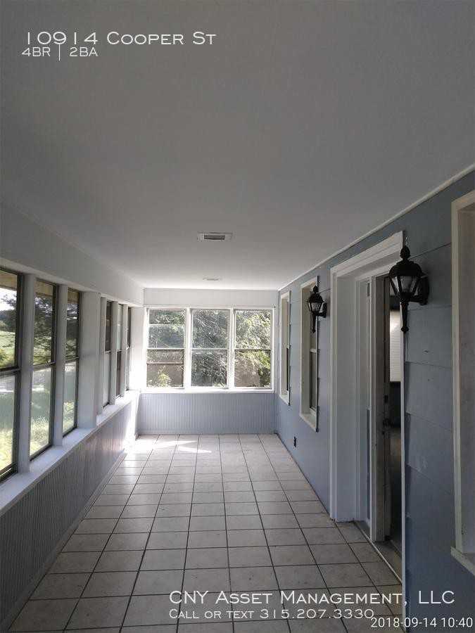 10914 Cooper St - Photo 3 of 12