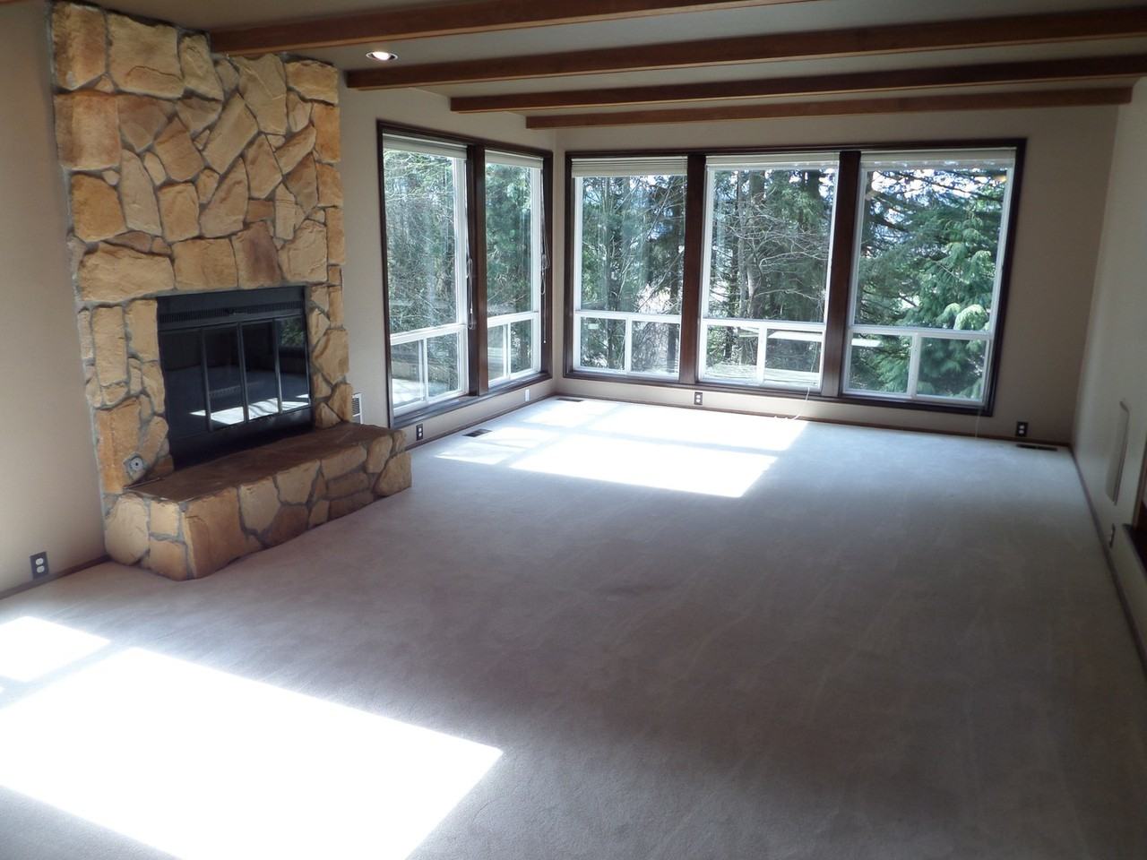 14858 Ne 155th Pl. - Photo 3 of 36