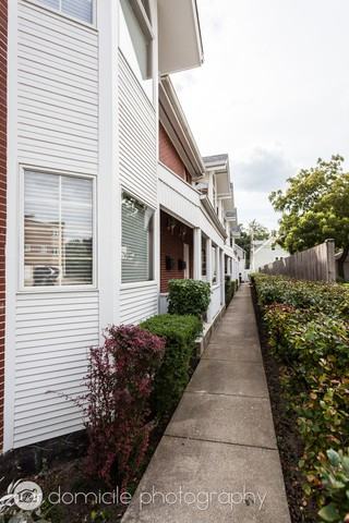 309 Elgin #D - Photo 2 of 19