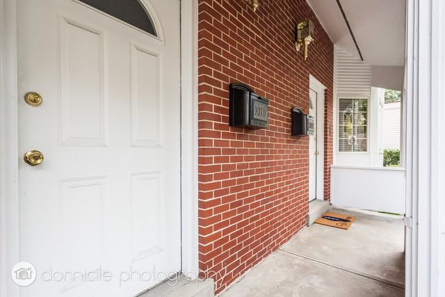 309 Elgin #D - Photo 3 of 19