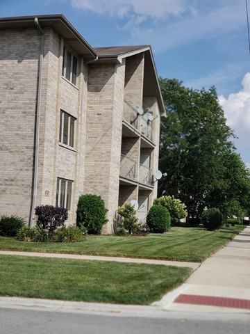 5258 79th #A2 - Photo 2 of 17