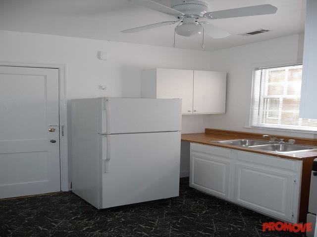 Delmont Gardens - Photo 3 of 5