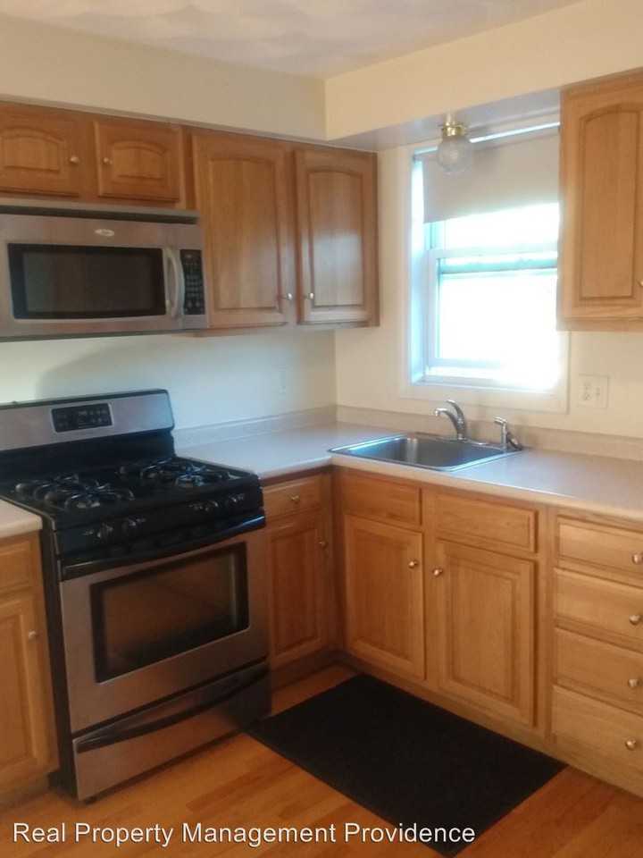 483 South Main Street - Photo 3 of 11