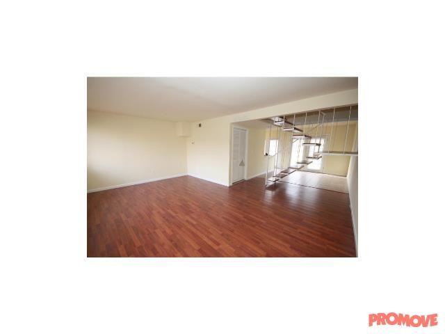 English Oaks - Photo 2 of 7