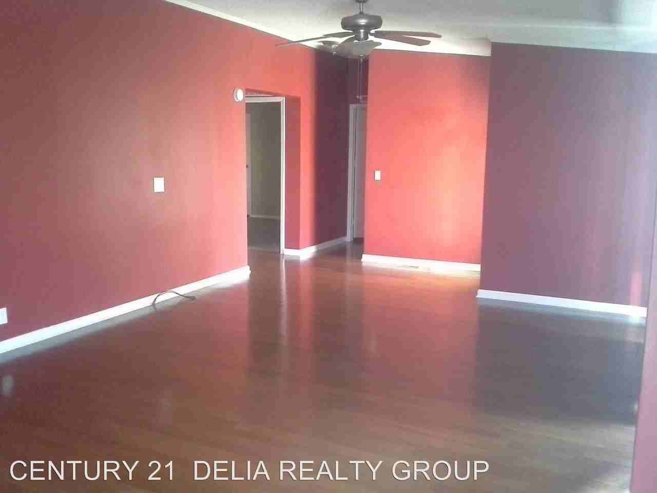 5229 Hwy 171 - Photo 3 of 12