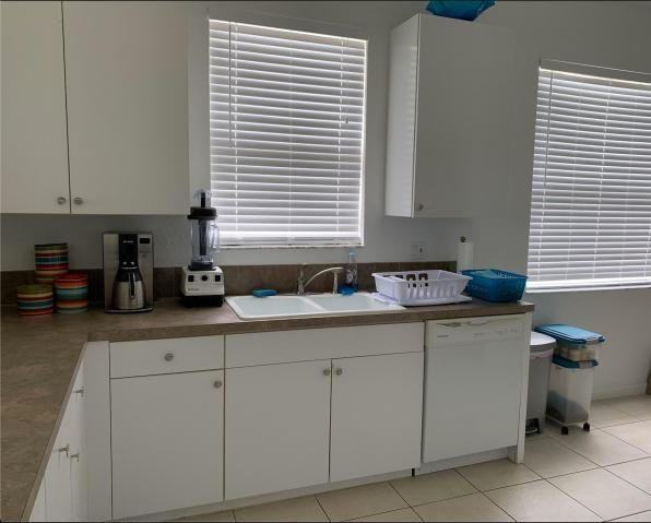 671 Nw Stanford Lane - Photo 2 of 2