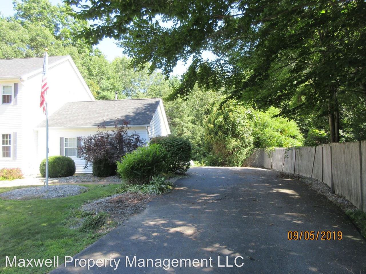 21 Gates Avenue North - Photo 2 of 36