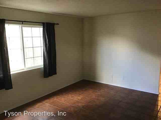 6012 Northland Ne - Photo 3 of 15
