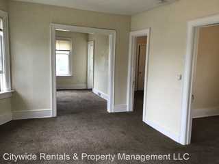 5813 N 61st St Milwaukee Wi 53218 3 Bedroom Apartment For