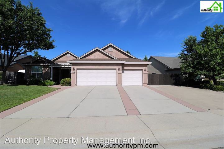 529 Centavo Way - Photo 3 of 34