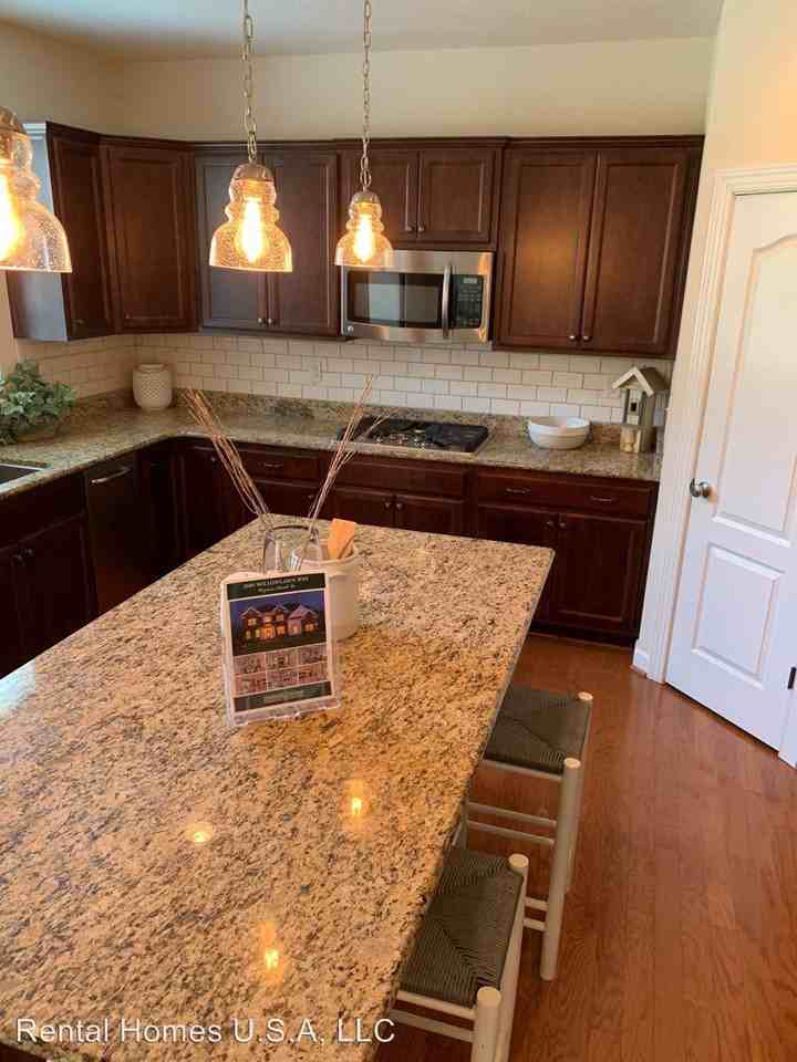 2605 Willowlawn Way - Photo 3 of 34