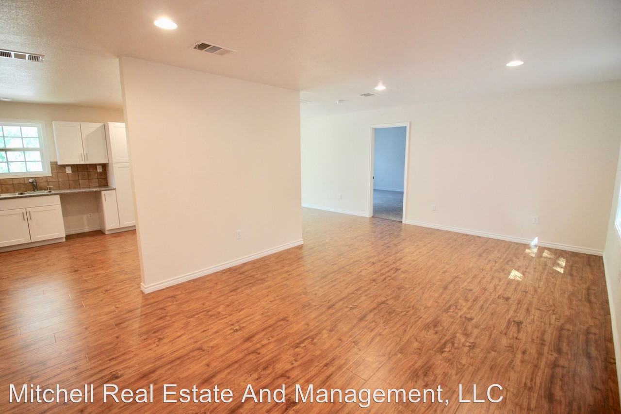 103 Kinbrook Ln - Photo 2 of 13