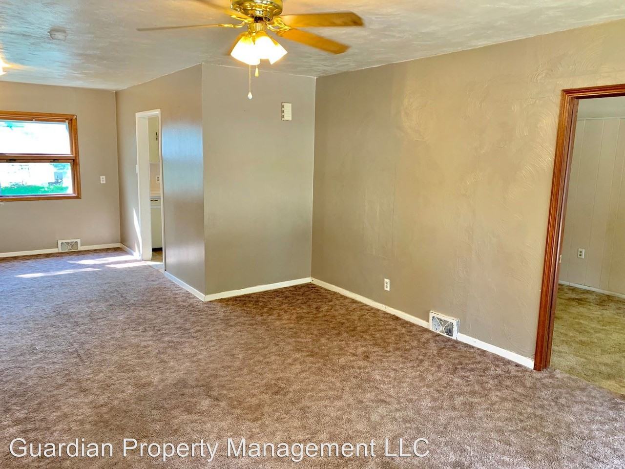 1725 N 8th Street - Photo 2 of 12