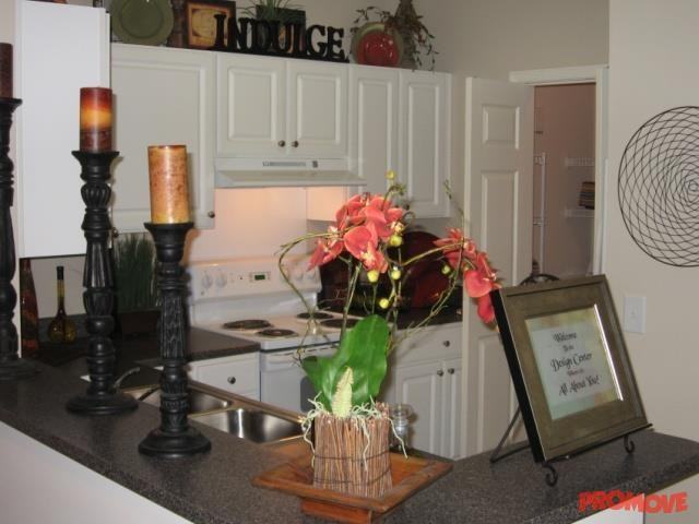 Village on the Green - Photo 2 of 10