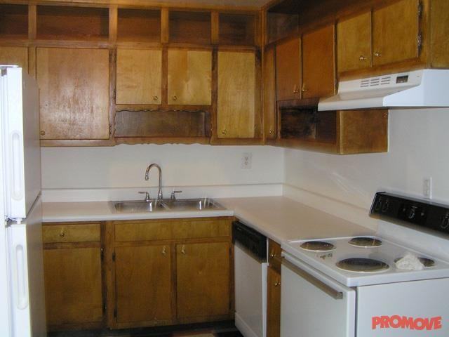 Oakview Gardens - Photo 2 of 6