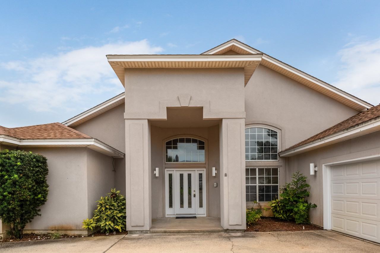 9533 Monte Carlo Cir - Photo 3 of 50