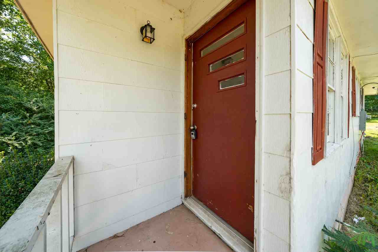 3 Russell Dr - Photo 2 of 28