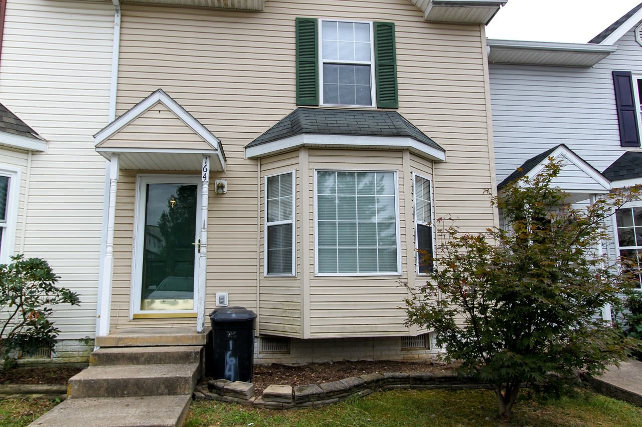 164 Stadium Cir - Photo 3 of 16