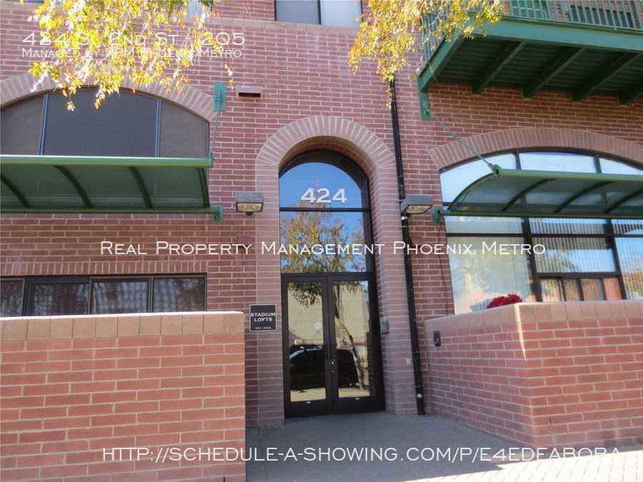 424 S 2nd St - 205 - Photo 2 of 18