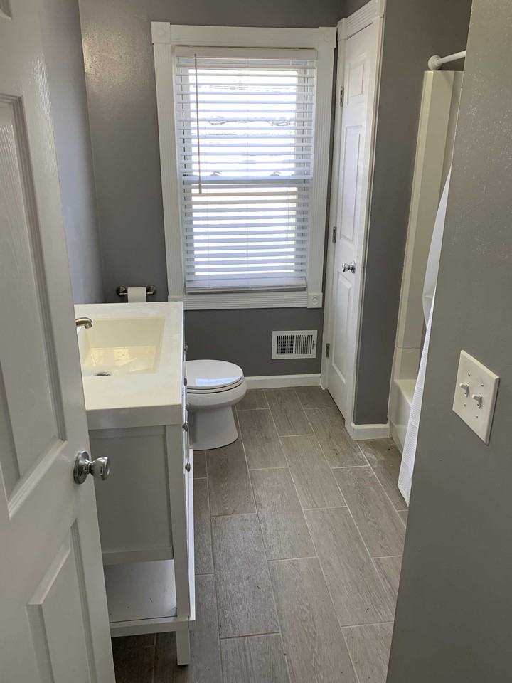 253 Cove Rd - Photo 2 of 13