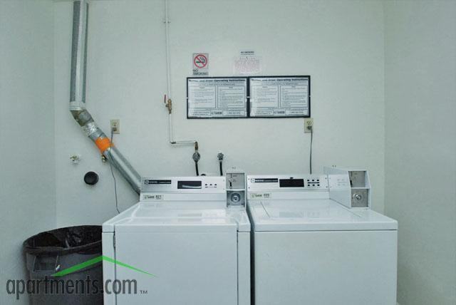 Balboa Pointe Apartments - Photo 3 of 12