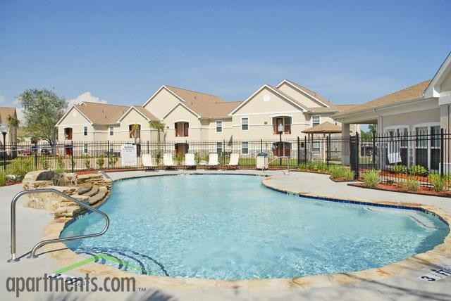 Taylor Heights Apartment Homes - Photo 2 of 22