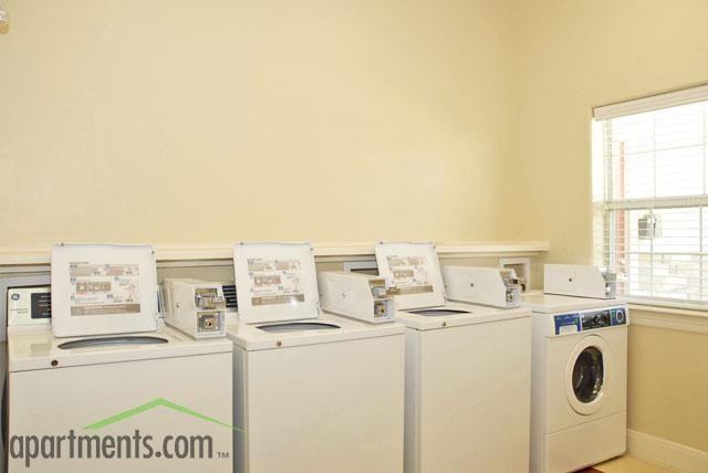 Taylor Heights Apartment Homes - Photo 3 of 22