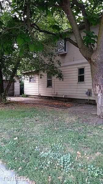 123 Cawood St - Photo 2 of 3