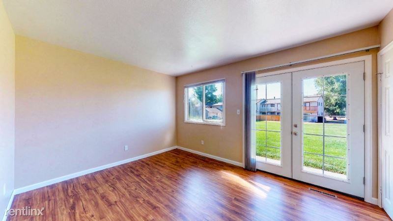 301 Sundance Cir N A - Photo 3 of 43