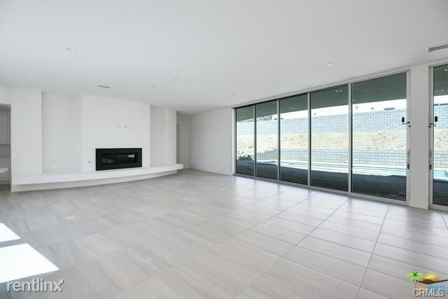 591 Athena Ct - Photo 2 of 10