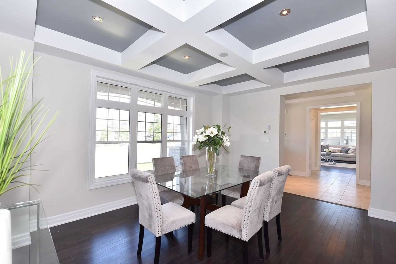 41 Sim Hill Crescent - Photo 3 of 13