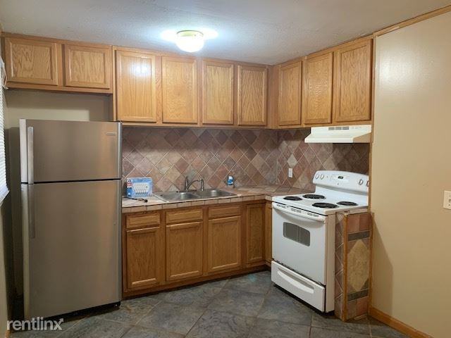 1172 Wisteria Dr - Photo 2 of 7