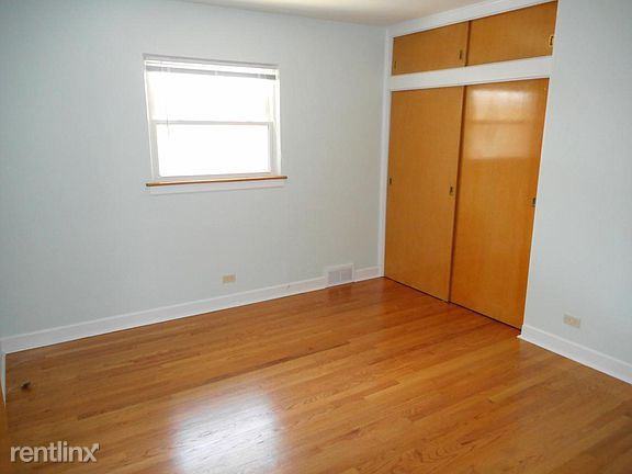 6066 N Kostner Ave - Photo 3 of 13